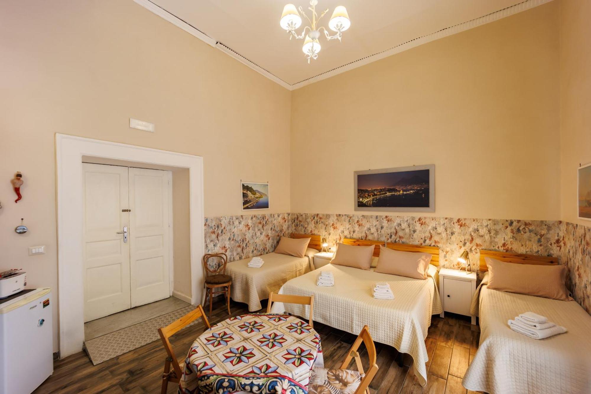 B&B Bella 'Mbriana Simona Naples Extérieur photo